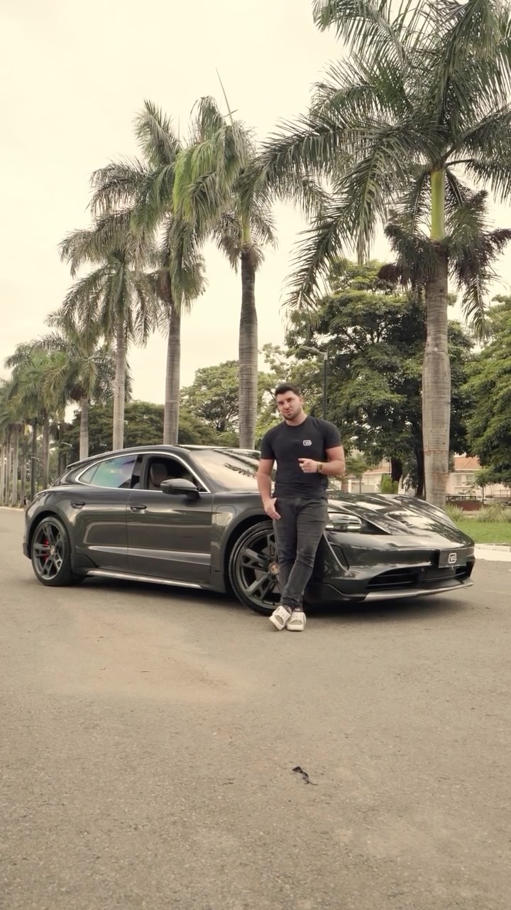 Porsche 718 GTS 4.0 em composição conceitual Bunker