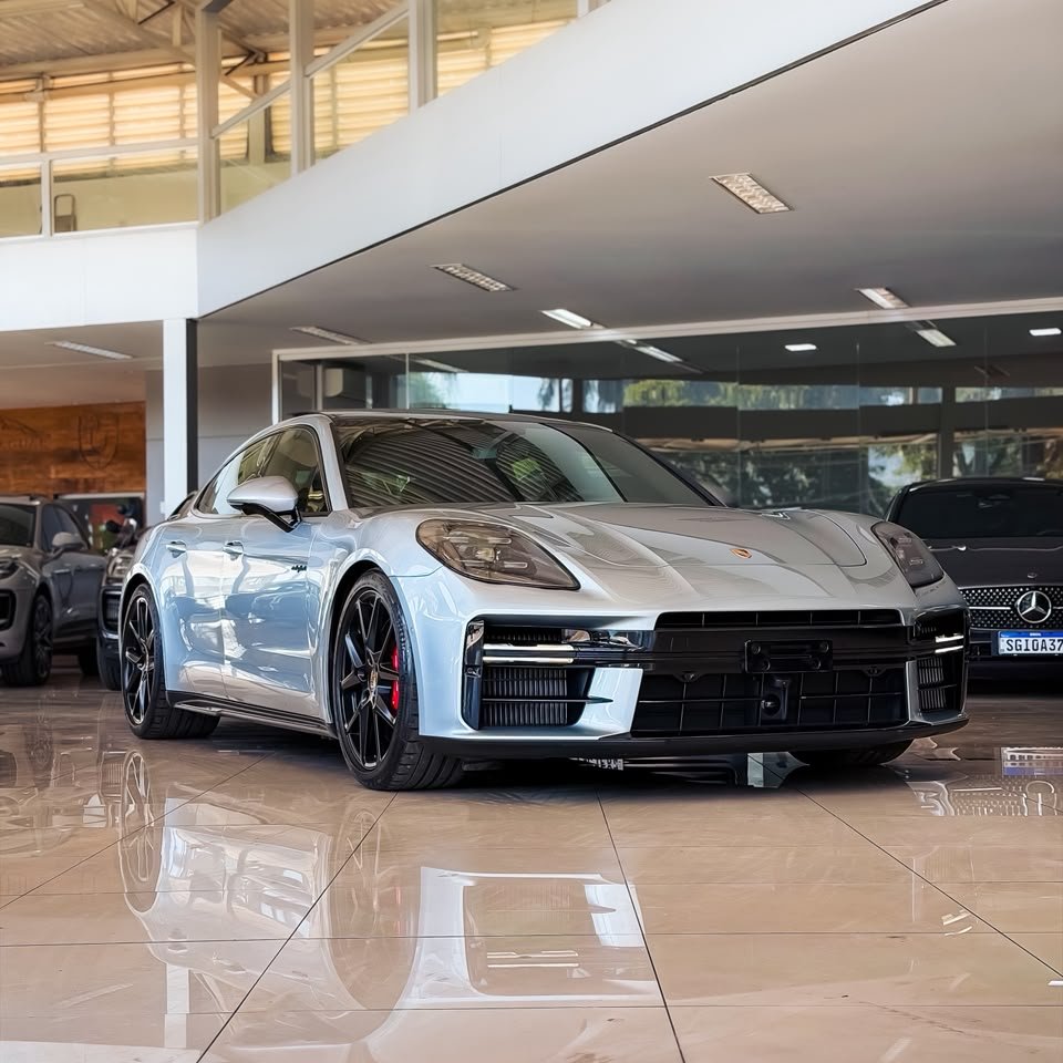 Porsche 718 GTS 4.0 em composição conceitual Bunker